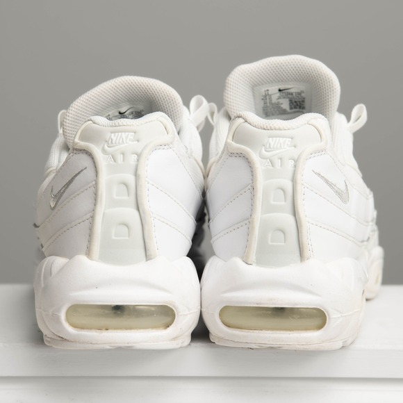 Nike Air Max 95 Essentials Triple White Men Sz 11 CT1268 Athleisure Streetwear - Picture 4 of 8